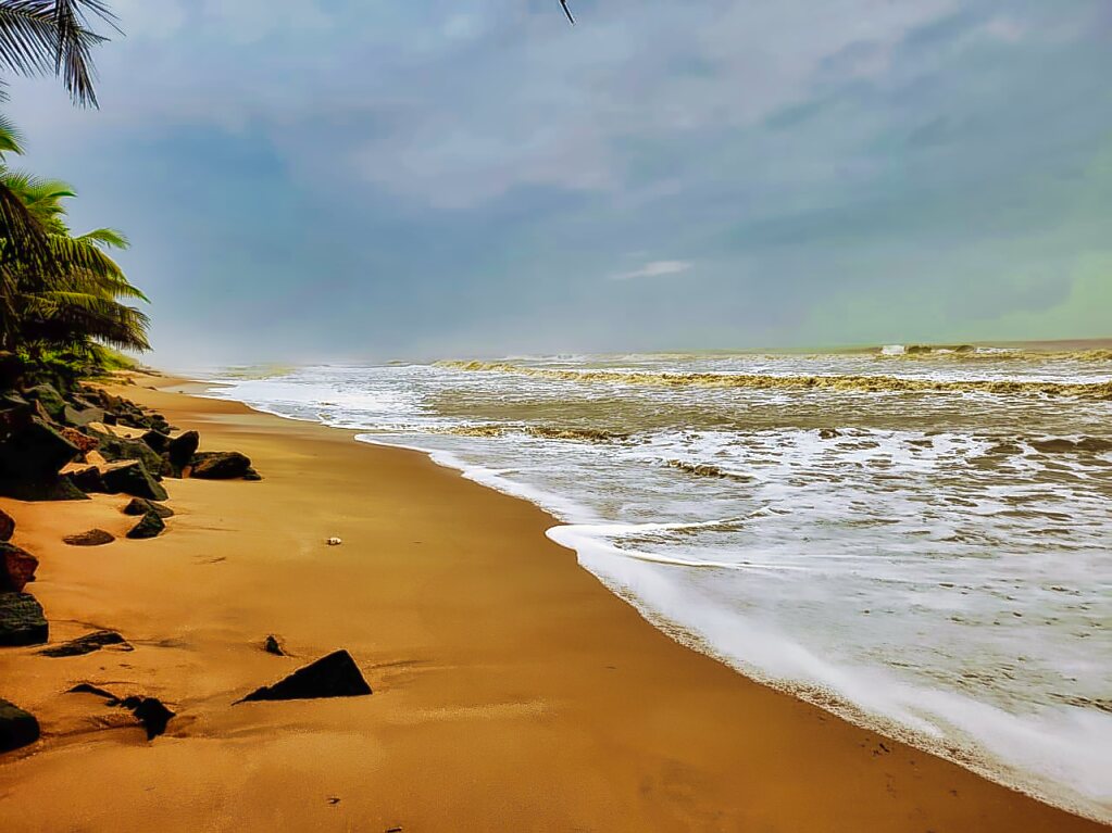beach; monsoon; violent sea; Kannur; Kerala;uasatish;