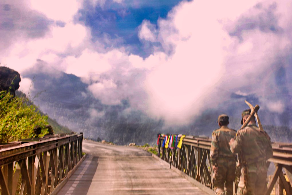 Sikkim; uasatish; travel blog;; Bailly Bridge; India;