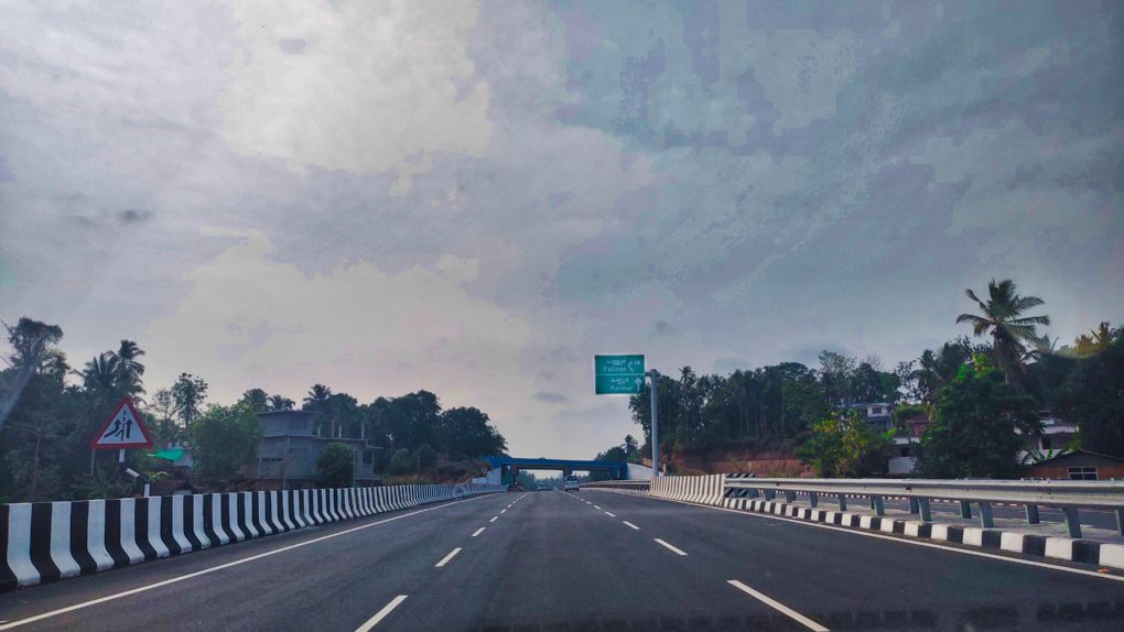 Palloor Exit; NH 66; India; uasatish; road travel;