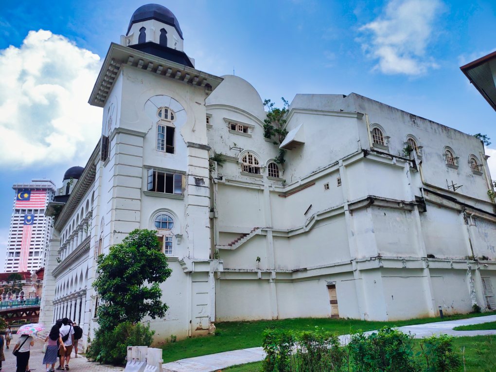 Old Court building; Merdeka Square; Kuala Lumpur; uasatish; travel blog;