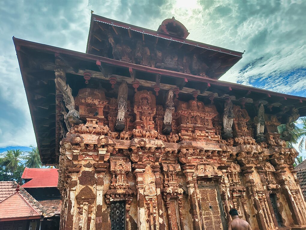 sreekovil; temple architecture; Taliparamba; uasatish;