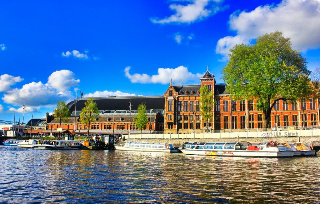 Amsterdam Centraal; Amsterdam; Netherlands; railway station; uasatish; Amsterdam Canal Cruise;