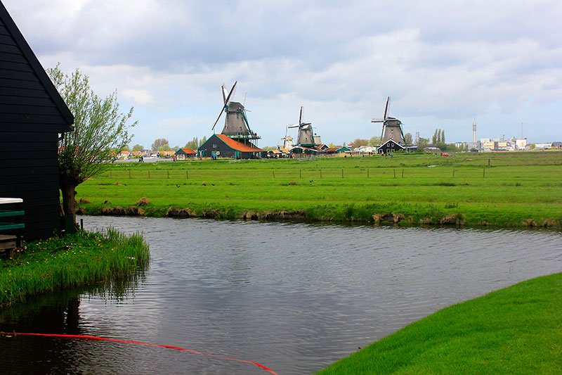 windmills; netherlands; Zaanse Schans; outdoor; water; sky; clouds; uasatish; https://uasatish.com;