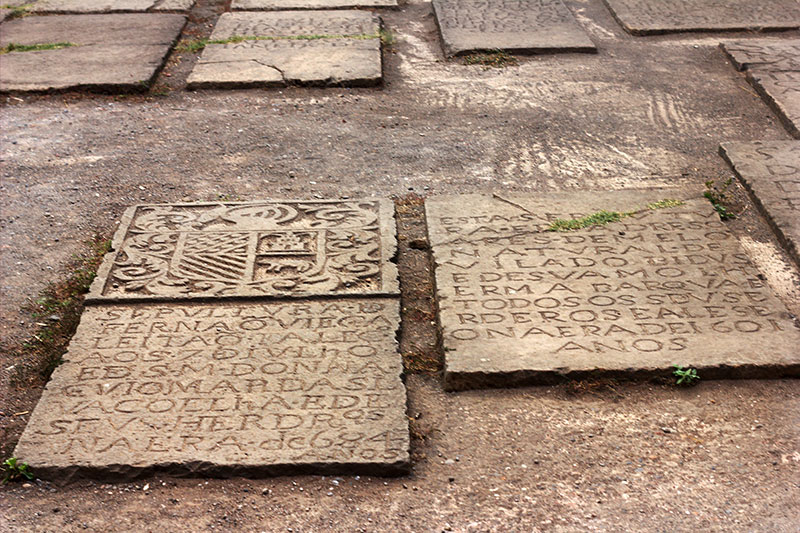 Vasai Fort; India; Mumbai; outdoor; architecture; uasatish; https://uasatish.com; tombstones;