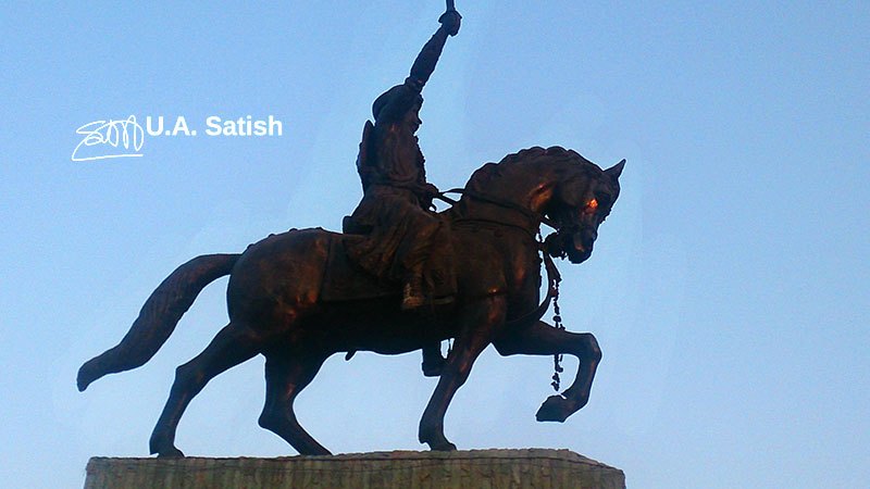 Vasai Fort; India; Mumbai; outdoor; architecture; uasatish; https://uasatish.com; Chimaji Appa; statue;