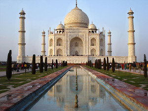 Taj Mahal; Agra; India; Uttar Pradesh; UNESCO World Heritage Site; outdoor; Mughal architecture; uasatish;