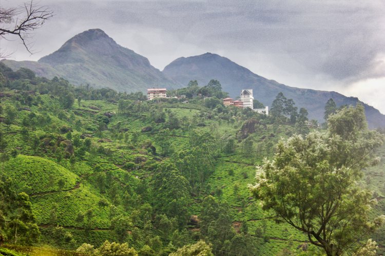 House on the Hill; Munnar; Kerala; uasatish; travel photography;