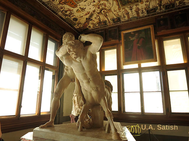 Hercules and Nessus; sculpture; Uffizi Gallery; Firenze; Italy; Italia; indoor; travel; uasatish;