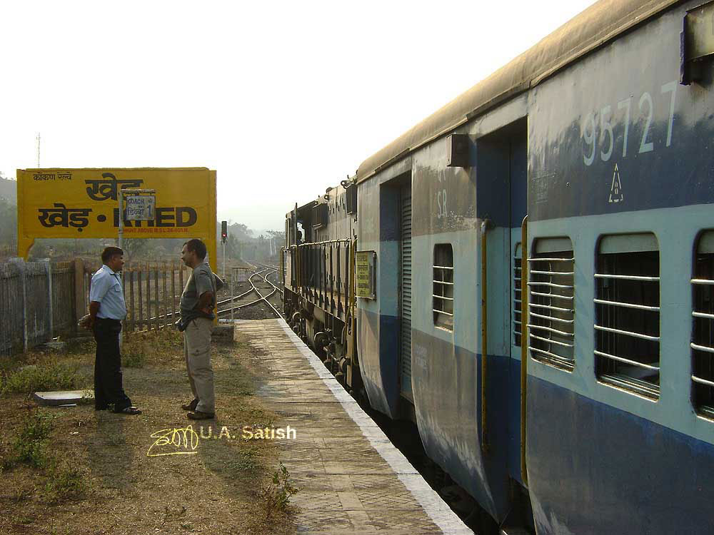 Khed, train station, Konkan, India, Maharashtra, travel, outdoor, uasatish 