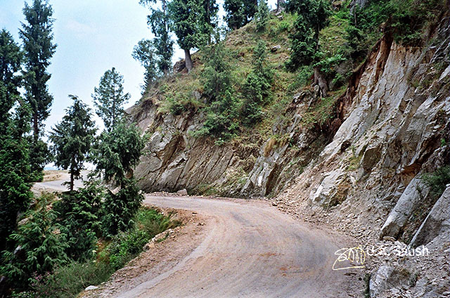 road; Himachal Pradesh; India; travel; India; outdoor; mountain road; uasatish;