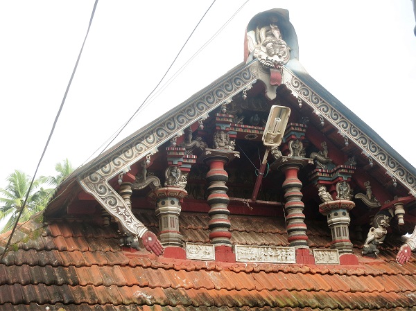  Thalassery; Kerala; India; Tellicherry; temple; uasatish; architecture; outdoor;