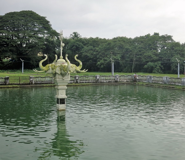 Jagannath Temple; Thalassery; Kerala; India; Tellicherry; temple; uasatish; architecture; outdoor; pond;