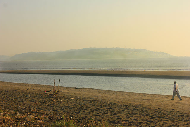 Suruchi Beach; Vasai; India; beach; outdoor; sea; man; sky; sand; uasatish; Mumbai;