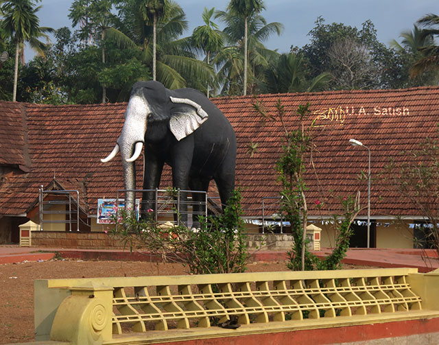 Ambalapuzha; Sree Krishna Temple; Kerala; India; Ramachandran; elephant; sculpture; outdoor; uasatish;