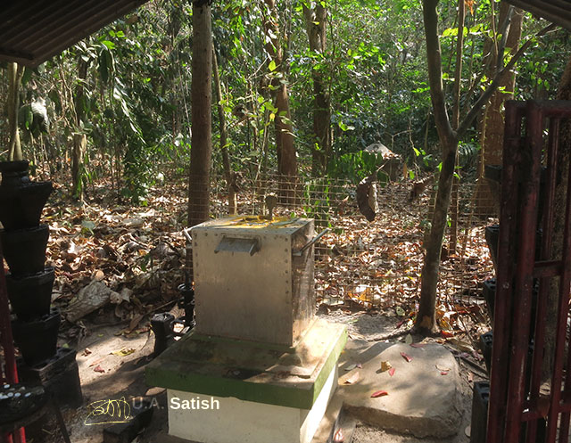  Haripad; Kerala; India; temple; building; outdoor; uasatish;