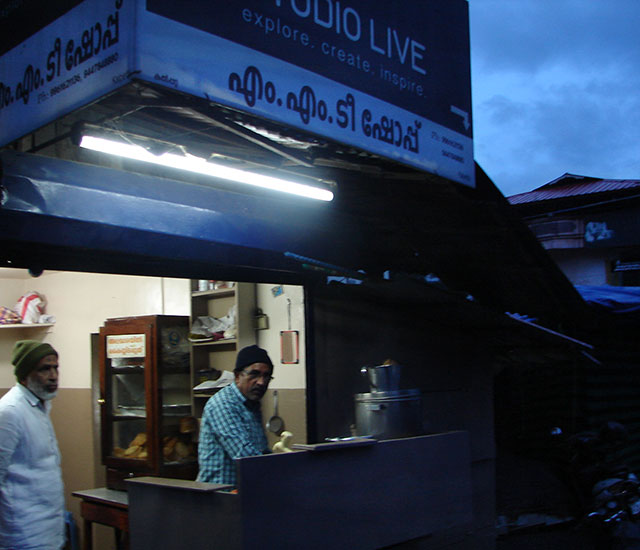 Edakkal Caves; Kerala; India; Wayanad; tea shop;