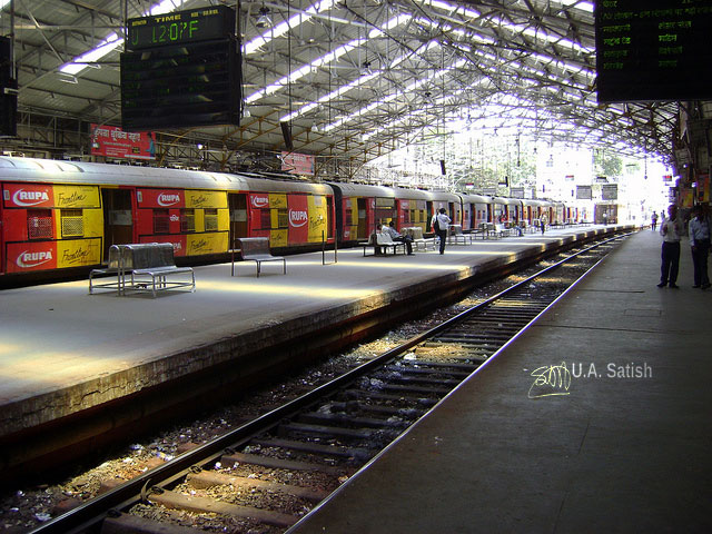 Churchgate; railway station; Mumbai; India; uasatish;