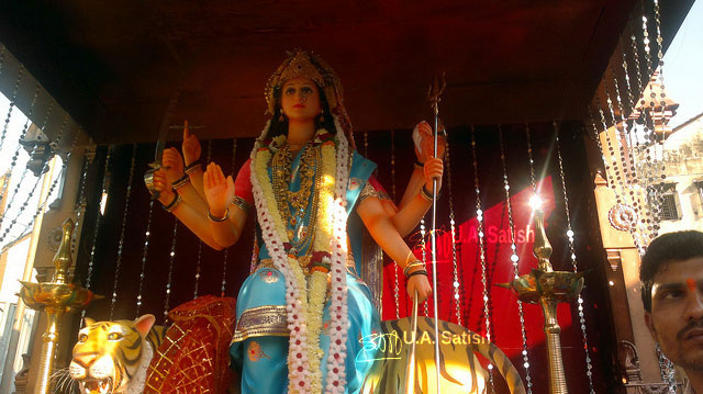 Durga Pooja; Dadar; India; uasatish;