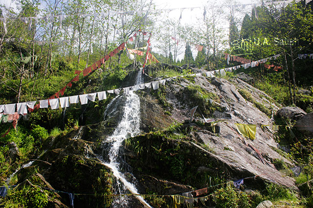 Gangtok; Sikkim; India; uasatish; stream; rocke;