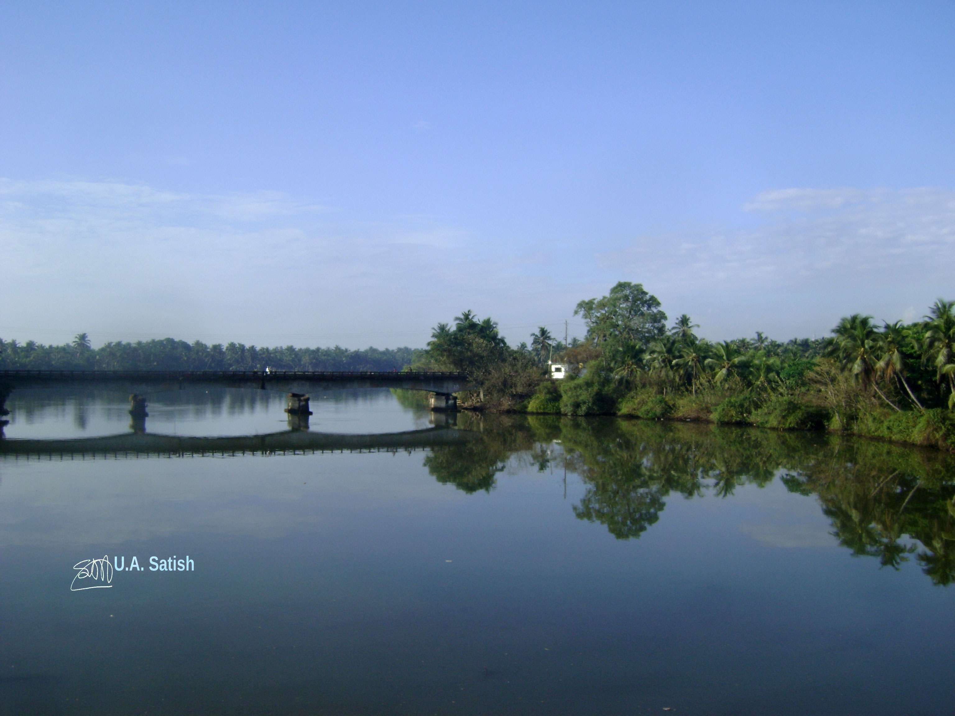 train travel; Kerala; Kannur to Kanhangad; North Malabar; uasatish; India; River Perumba; bridge;