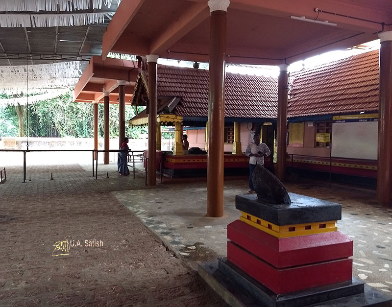 Mannanpurathu Bhagavathi Temple; temple; Nileshwaram; Kerala; India; uasatish; Valiambalam;