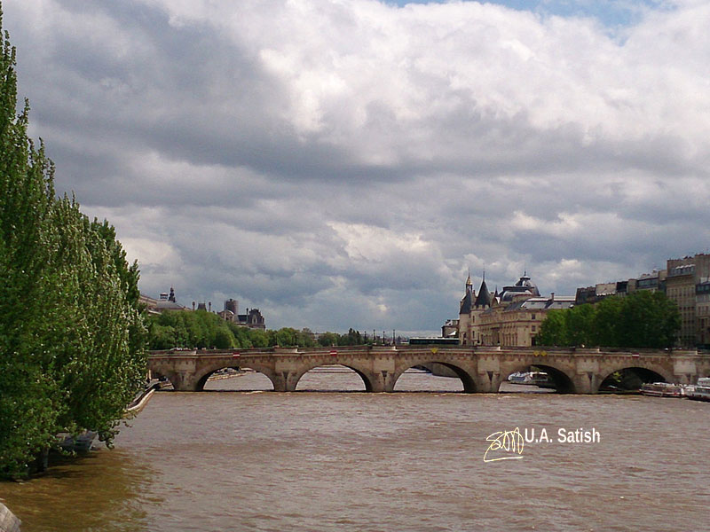River Seine; bridge; Paris; France; river; uasatish;