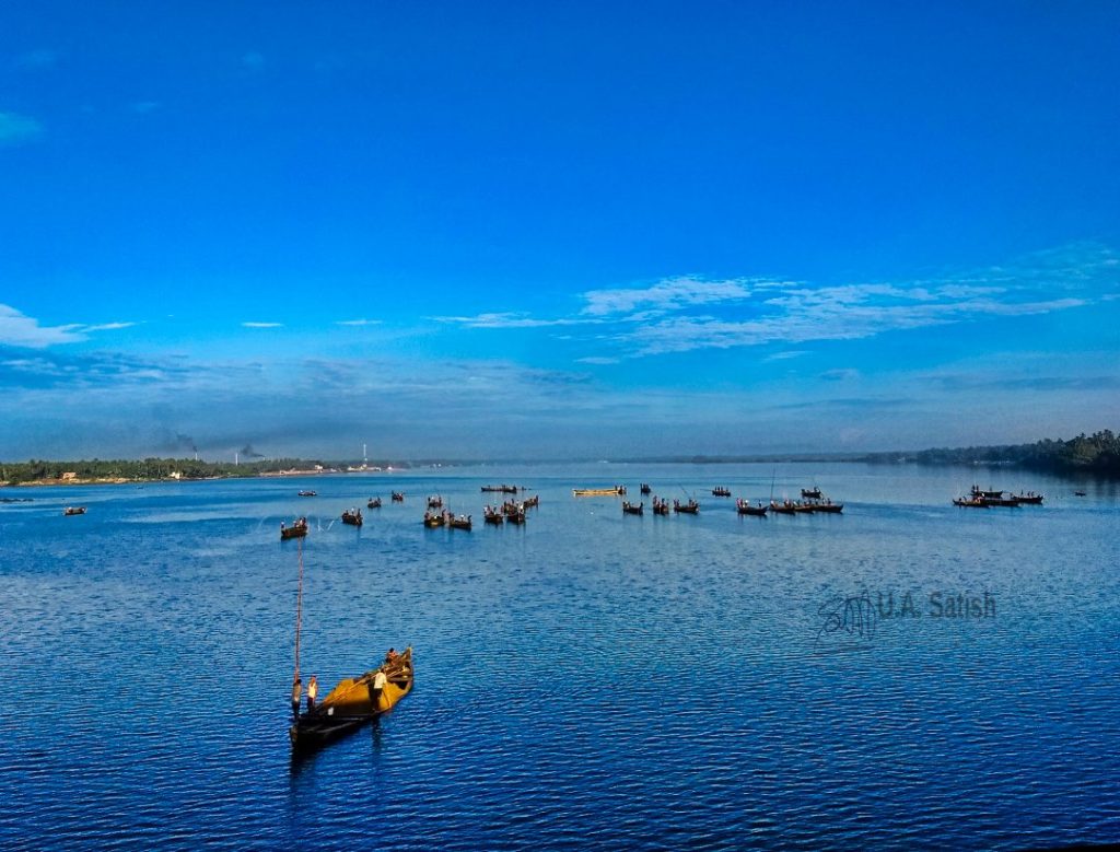 Train Travel; Kannur to Kanhagad; uasatish; sand mining; uasatish; travel blog;