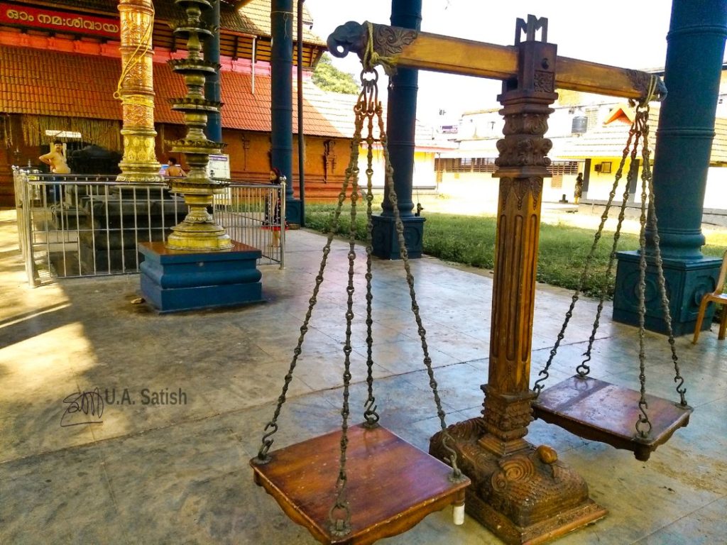 Chovva Maha Shiva Temple; Kannur; Kerala; uasatish; Mele Chovva;