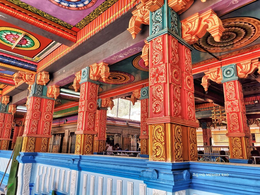 Pillars and ceiling; temple; Pazhamudircholai; uasatish; paintings;