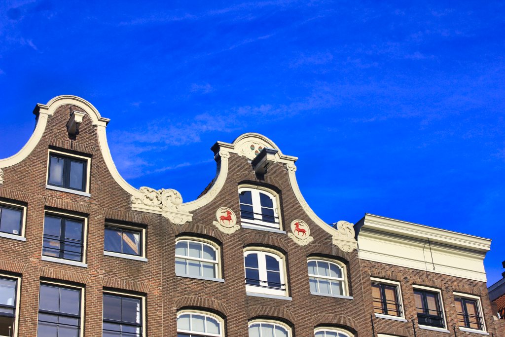 Old Amsterdam Building; uasatish;