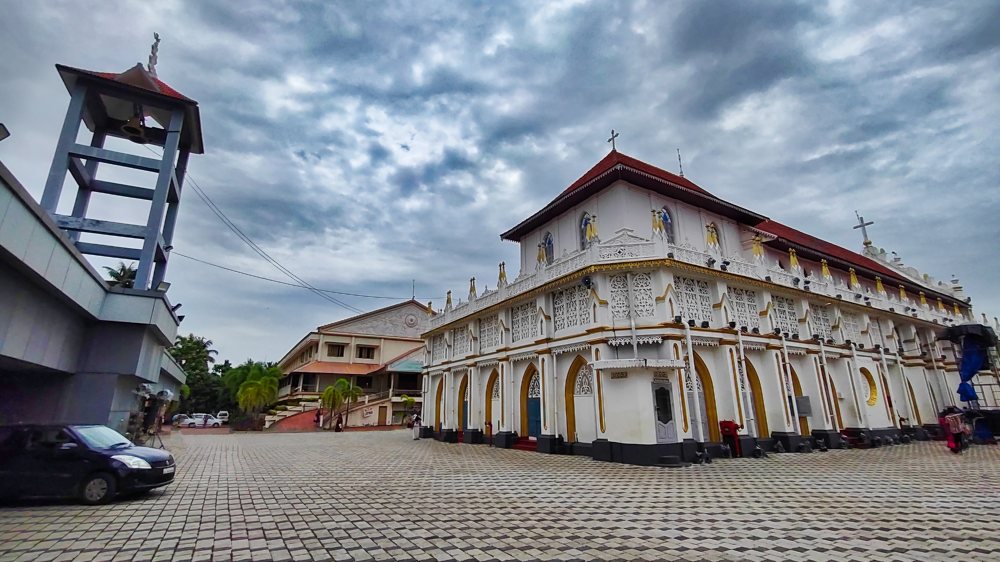 church; uasatish; architecture; edathua palli;
