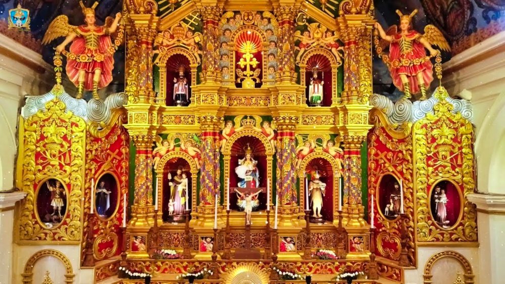 Altar; Edathua Palli; Kuttanad; travel blog;Syro-Malabar Catholic Church 