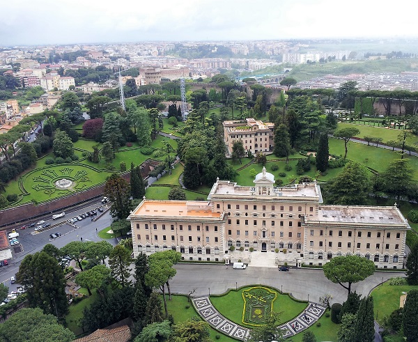 Papal Residence; Vatican; Rome; uasatish; travel blog;