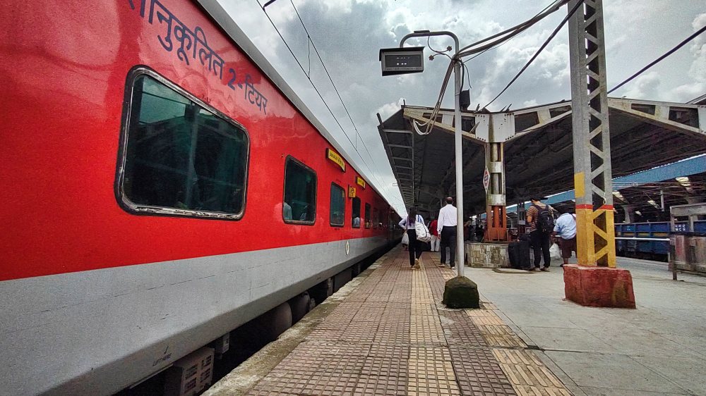 Chiplun Station; India; train travel; uasatish; travel blog;